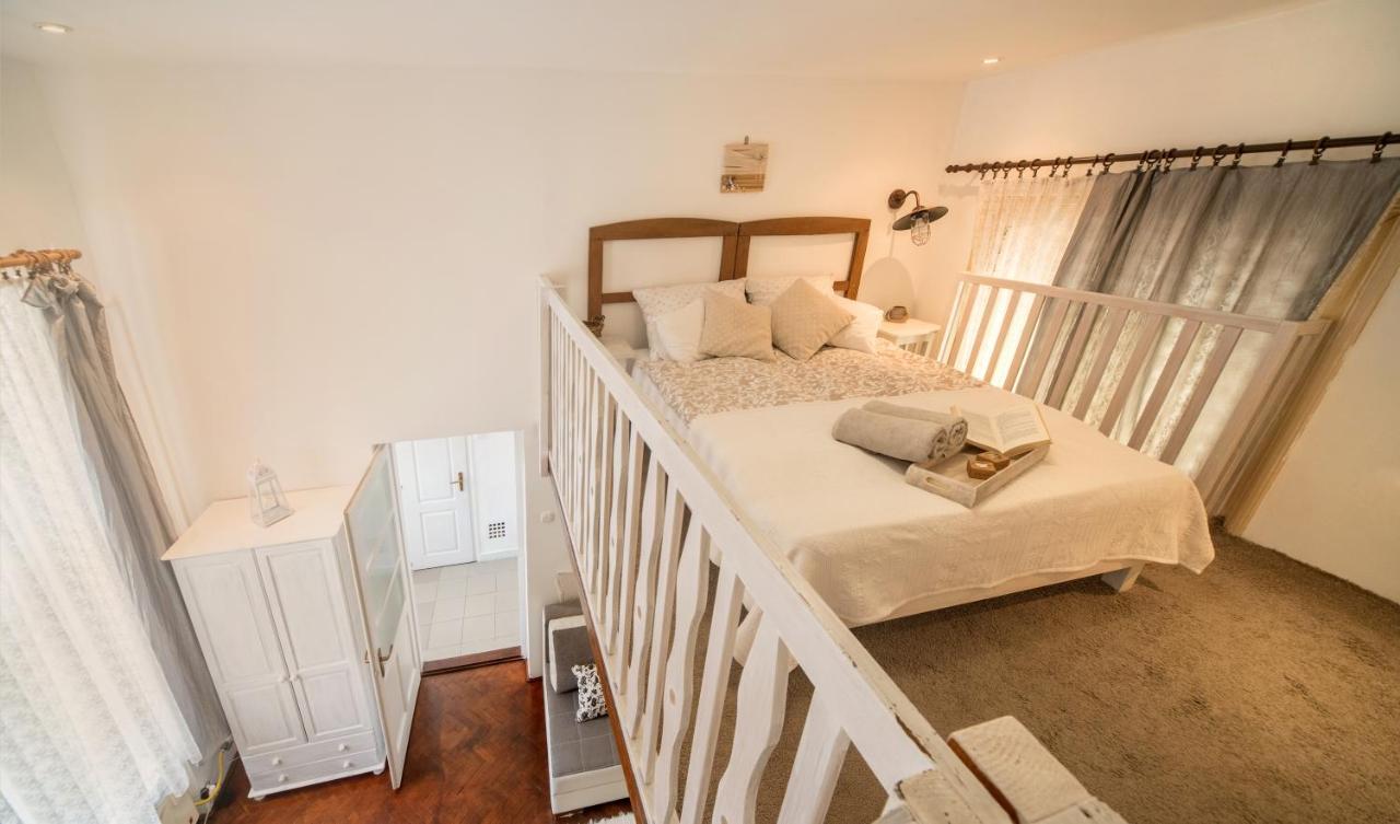 Agria Vintage Apartman Егер Екстериор снимка