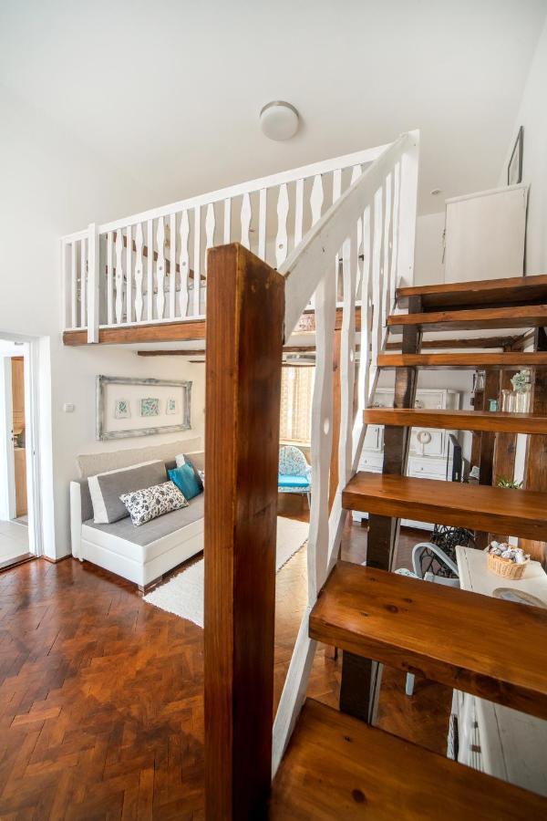Agria Vintage Apartman Егер Екстериор снимка